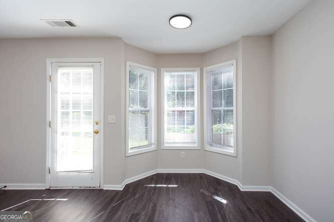 7712 Autry Circle Douglasville - Photo 6