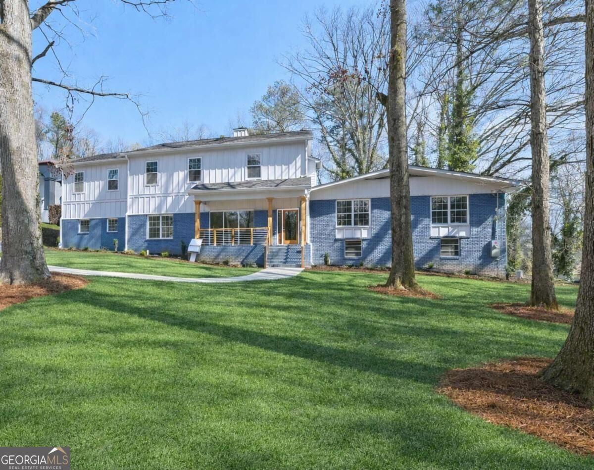 4015 Cascade Road South Fulton - main photo