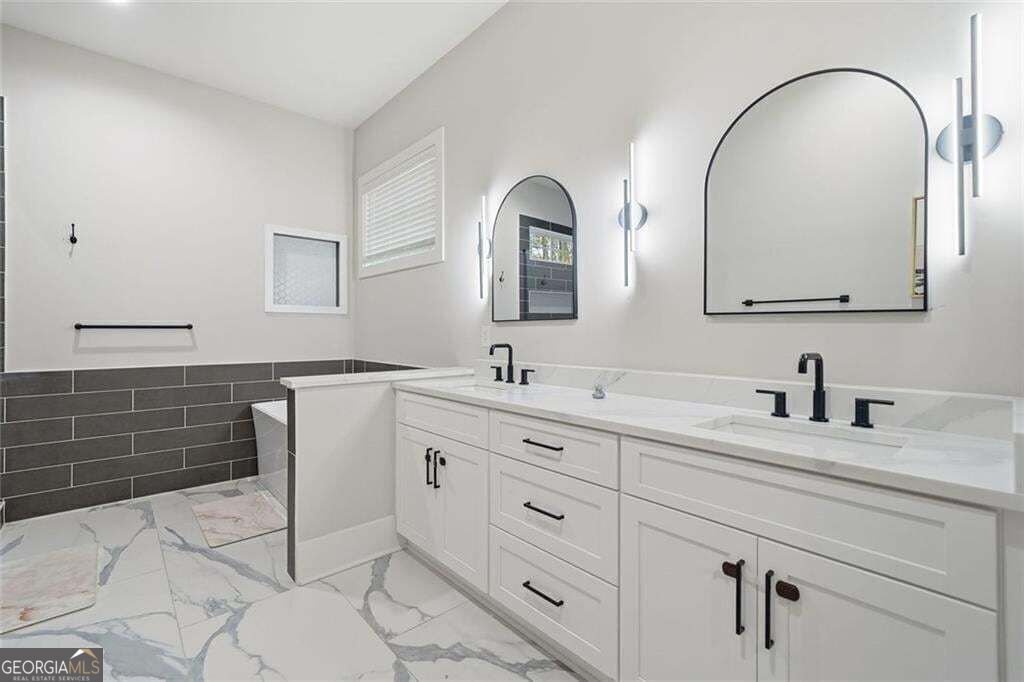 125 Thome Drive Alpharetta - Photo 14