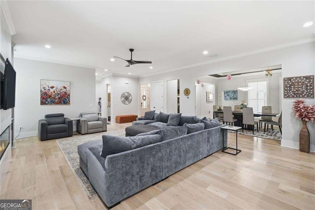 125 Thome Drive Alpharetta - Photo 9