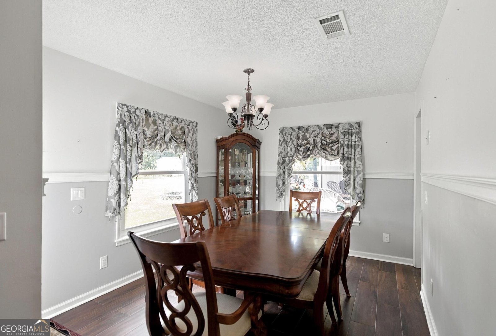 659 Kewanee Drive Byron - Photo 12