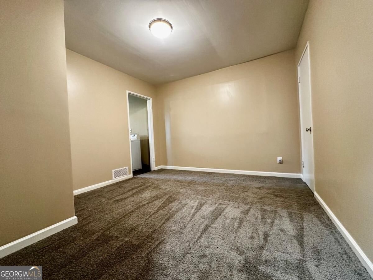 2183 Springdale Circle Atlanta - Photo 11