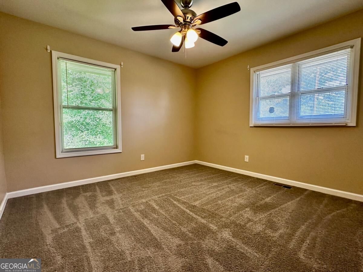 2183 Springdale Circle Atlanta - Photo 8