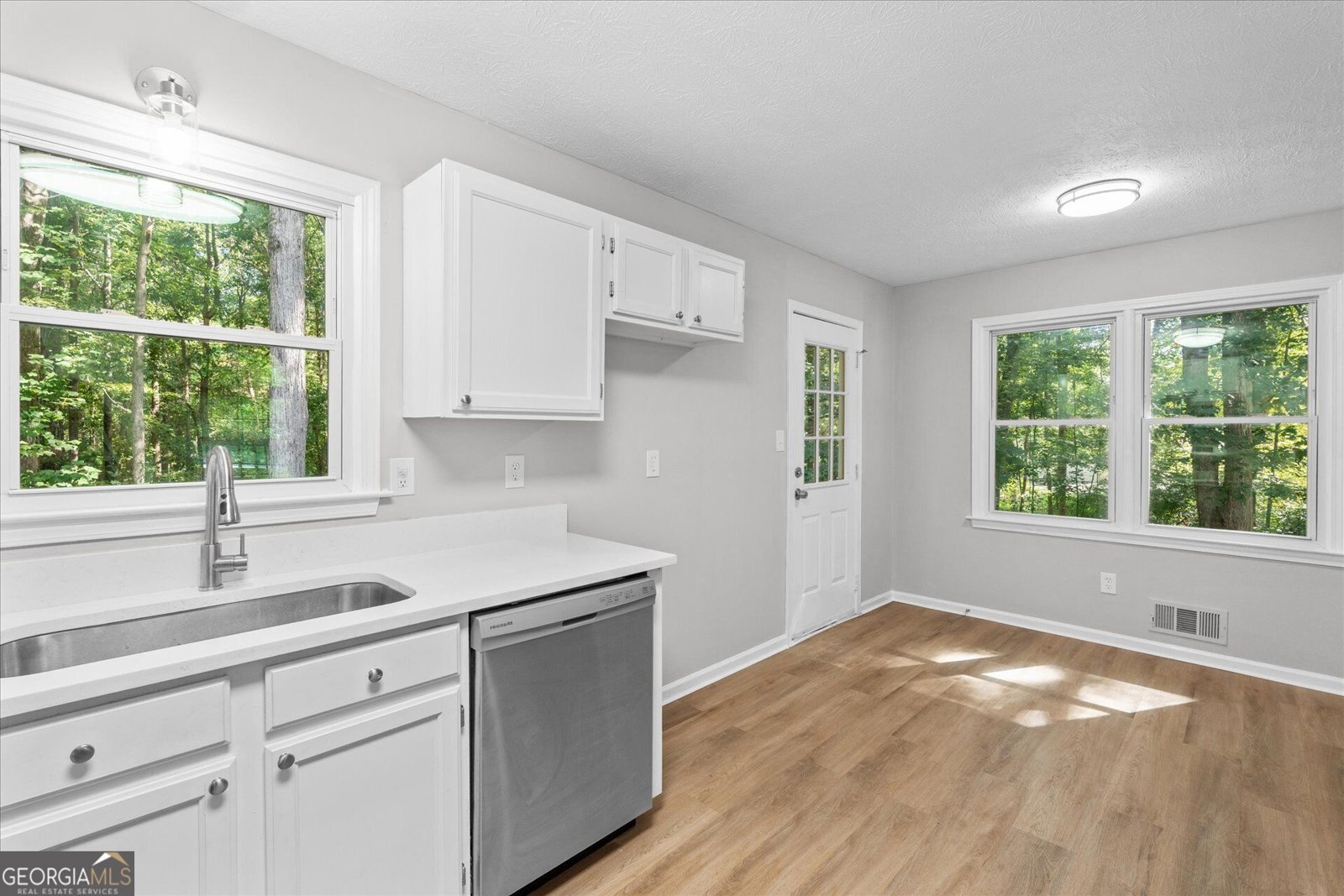 356 Waterway Trail Powder Springs - Photo 12