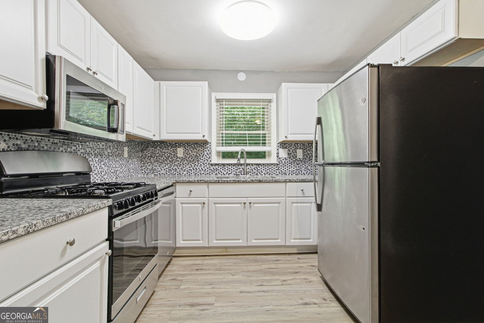 6352 Sweetwater Road Lithia Springs - Photo 8