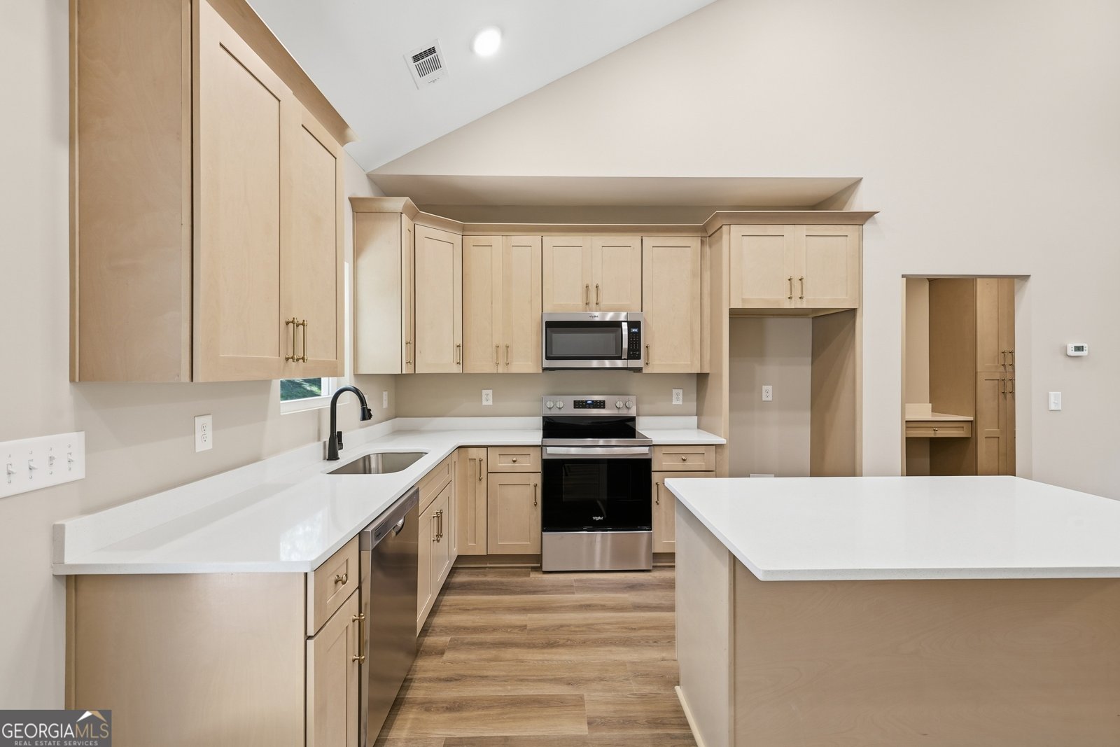 180 Edwards Road Clarkesville - Photo 8