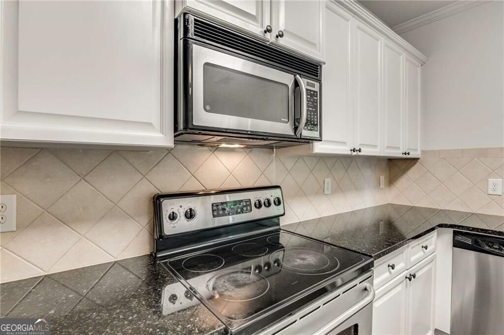 1368 Liberty Parkway Atlanta - Photo 13