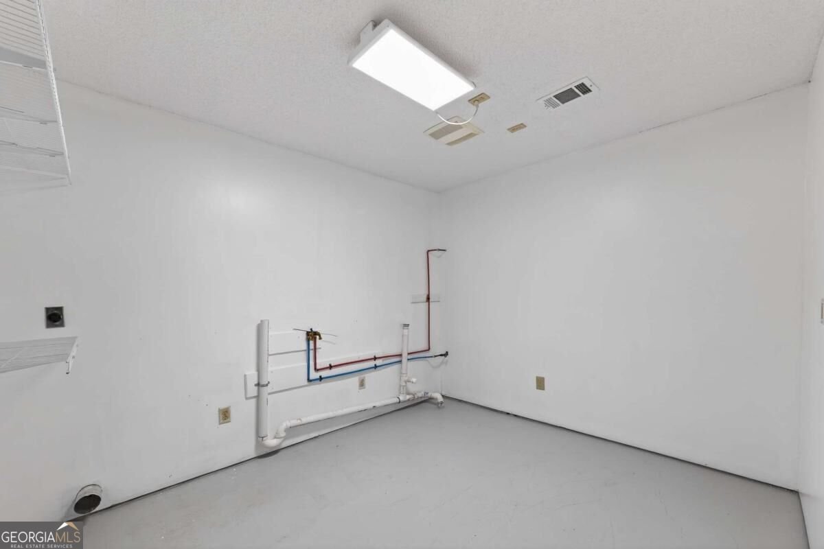 4490 Dallas Street Acworth - Photo 33