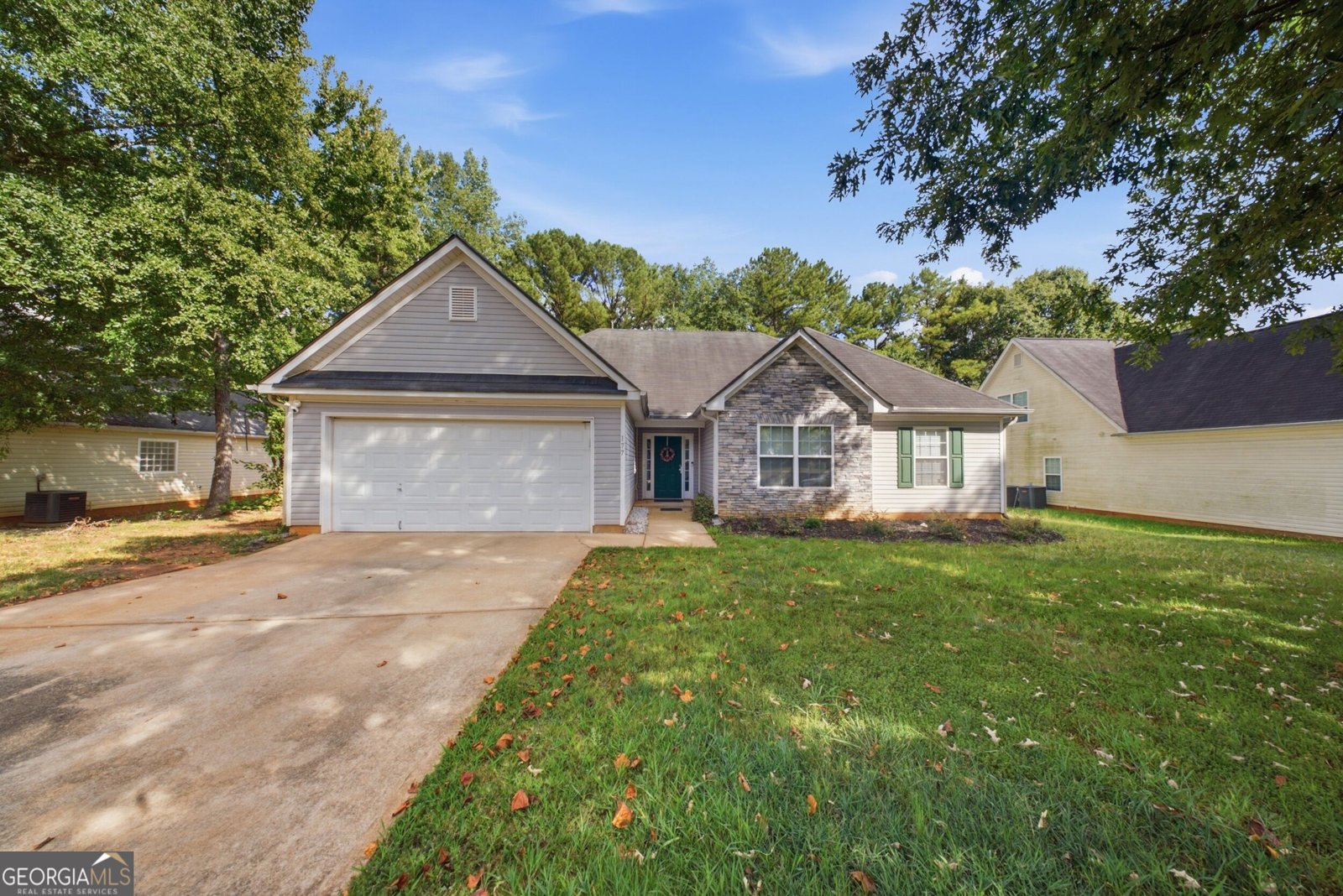 177 Revolutionary Drive Hampton - main photo