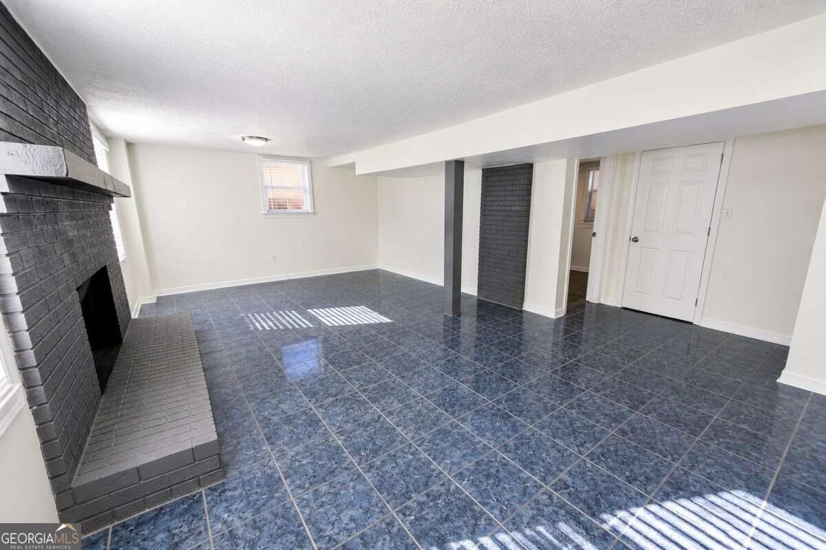 4675 Lincoln Way Lilburn - Photo 6