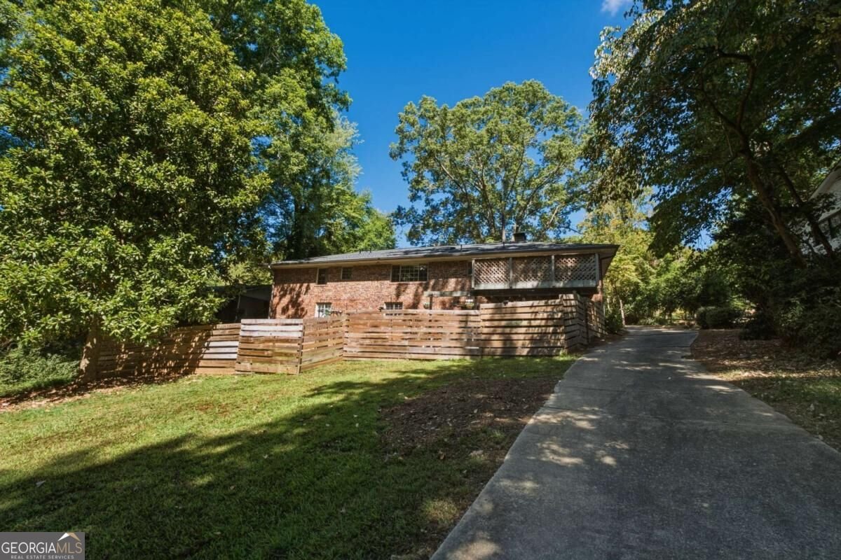 613 Holly Drive Gainesville - Photo 33