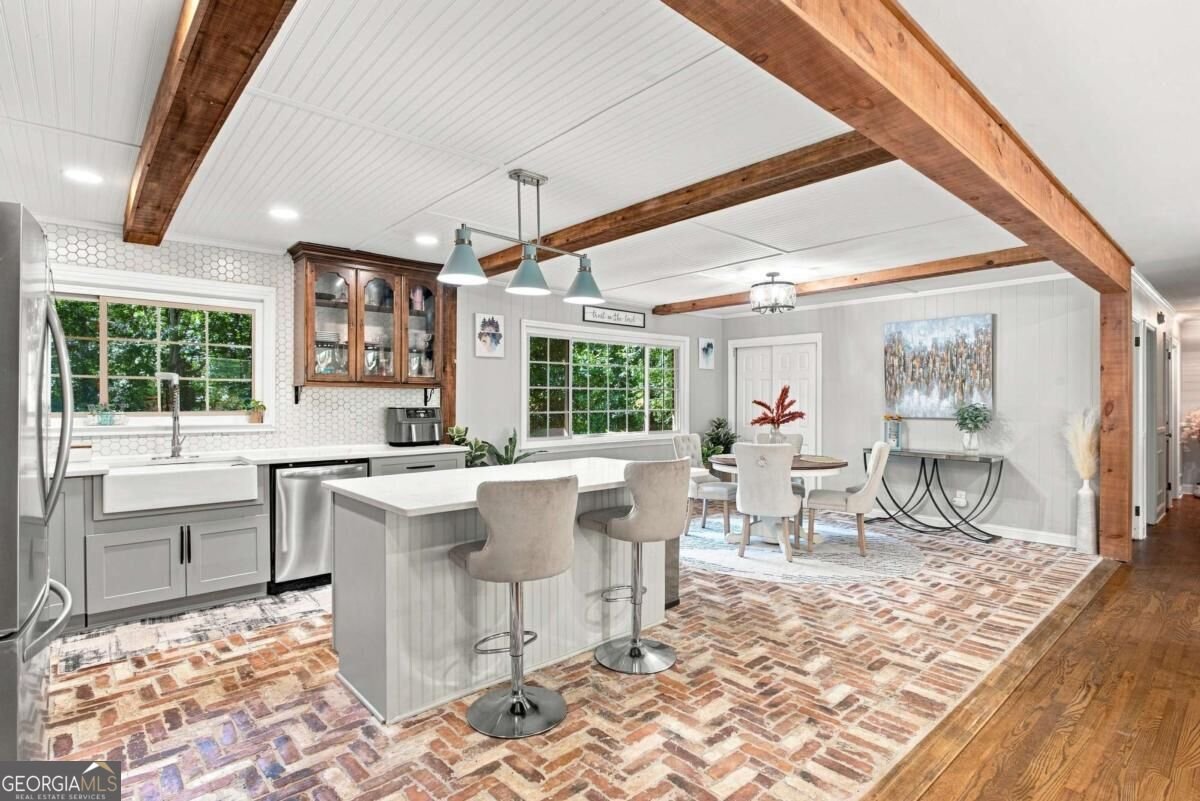 613 Holly Drive Gainesville - Photo 6
