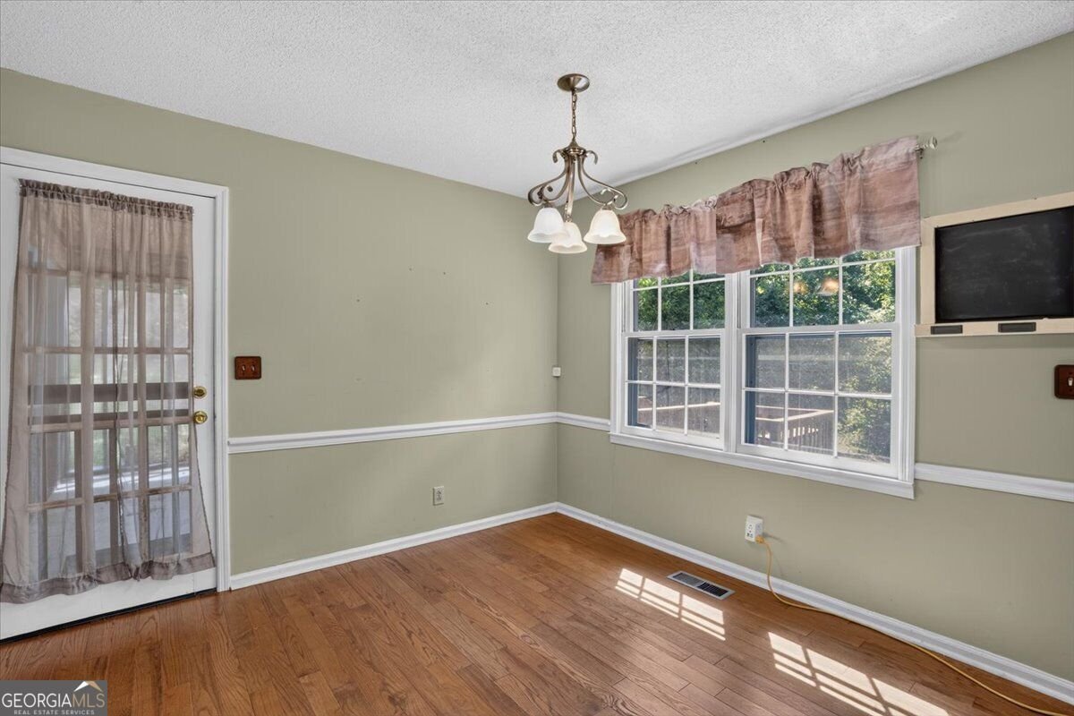 140 Princess Anne Drive Macon - Photo 12