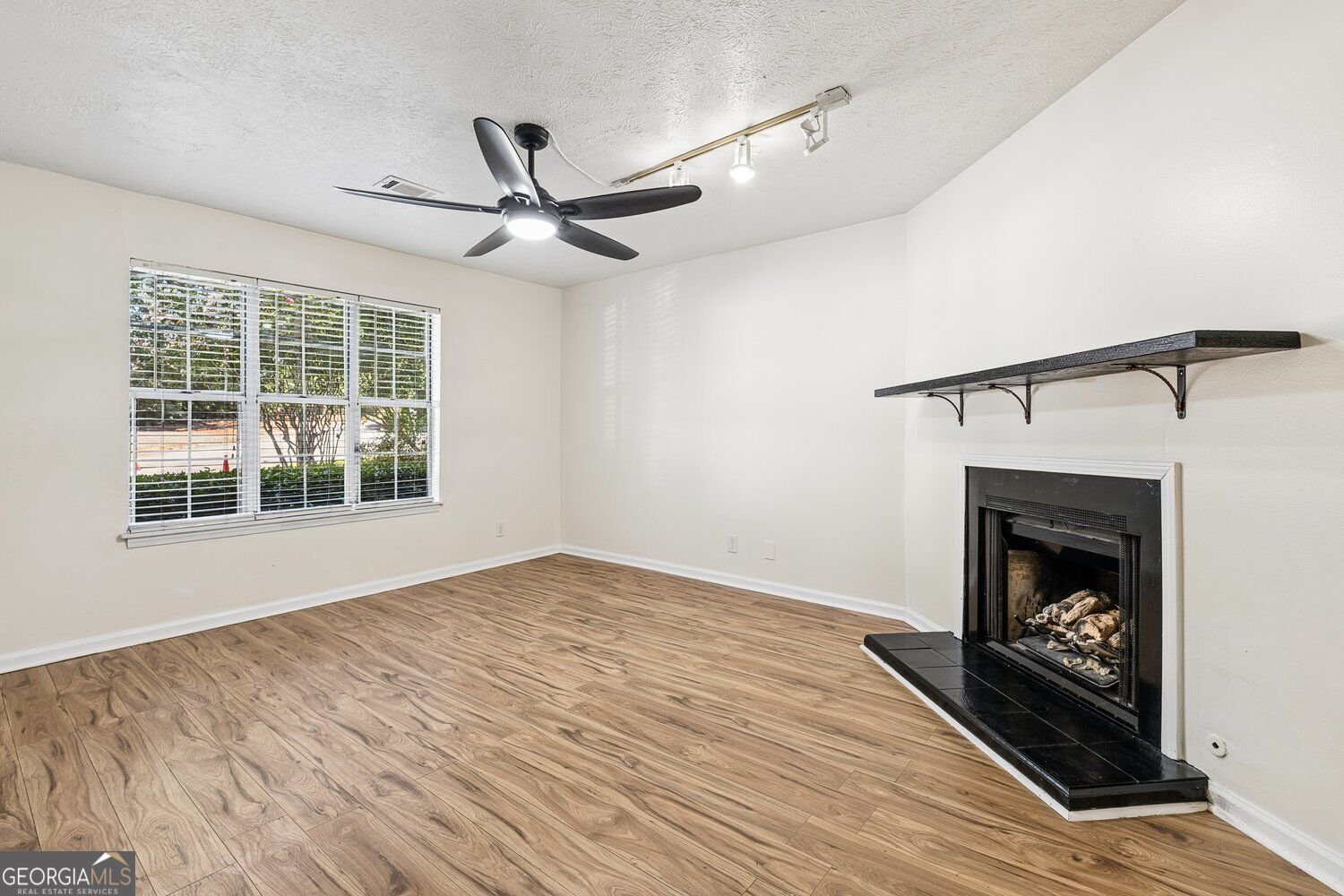 101 Vineyard Pond Drive Norcross - Photo 7