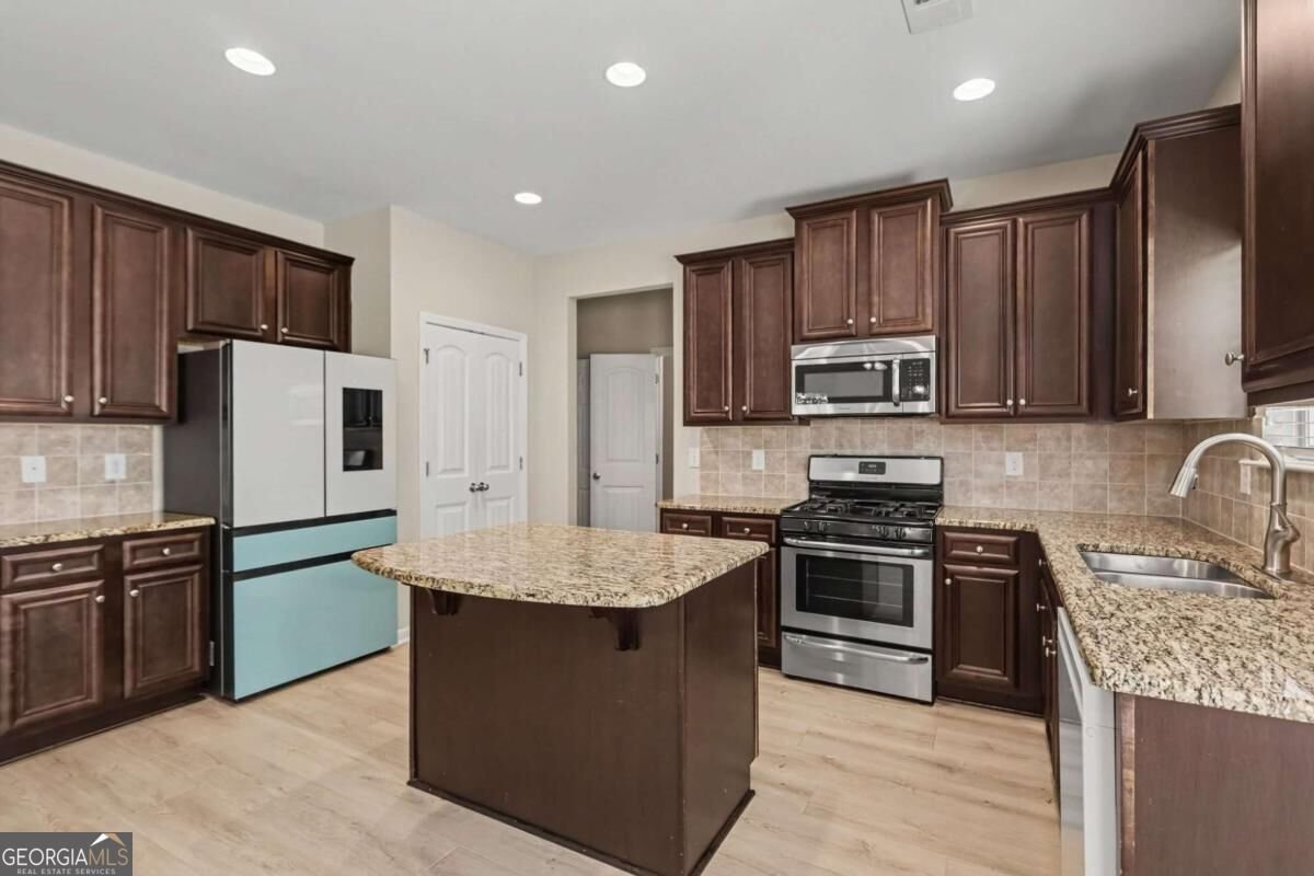 455 SILVER OAK DRIVE Dallas - Photo 16
