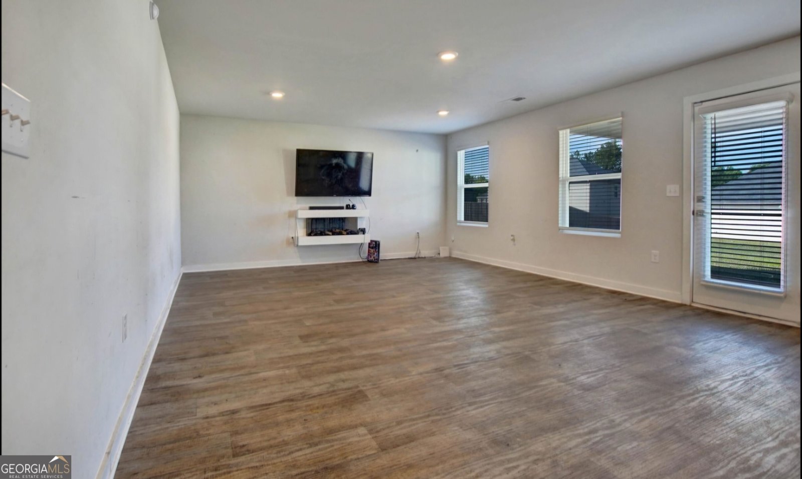 1129 Bluecoat Circle Hampton - Photo 9
