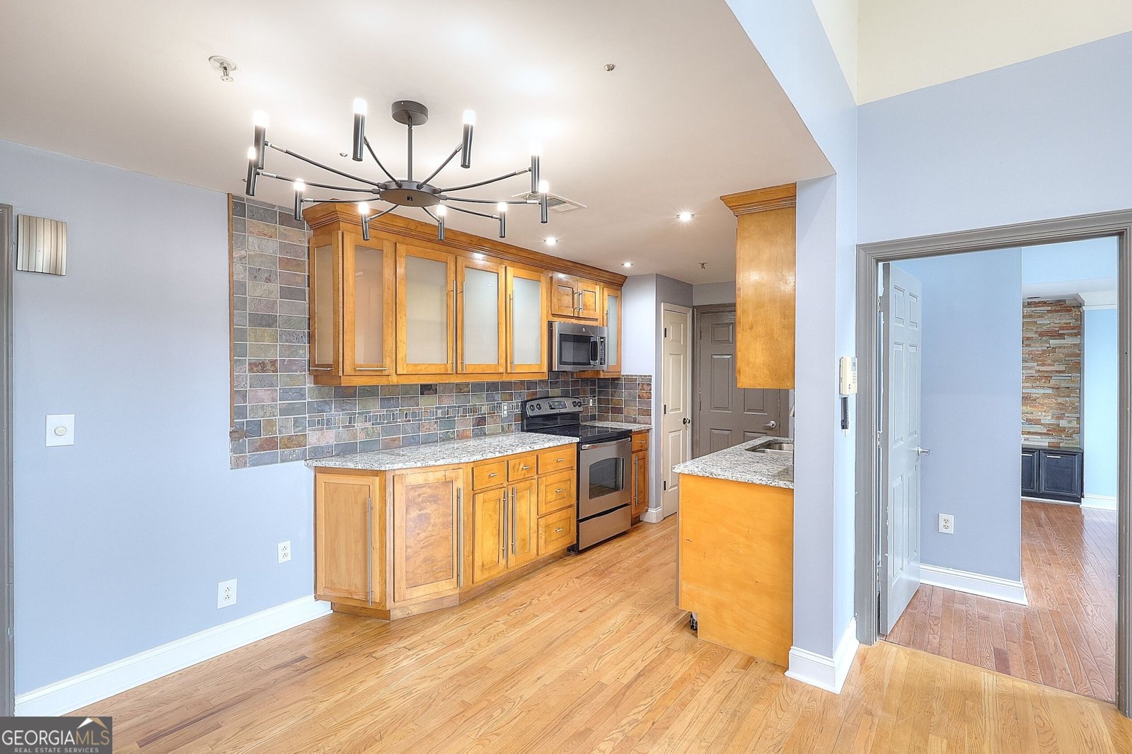 2465 Main Street East Point - Photo 8