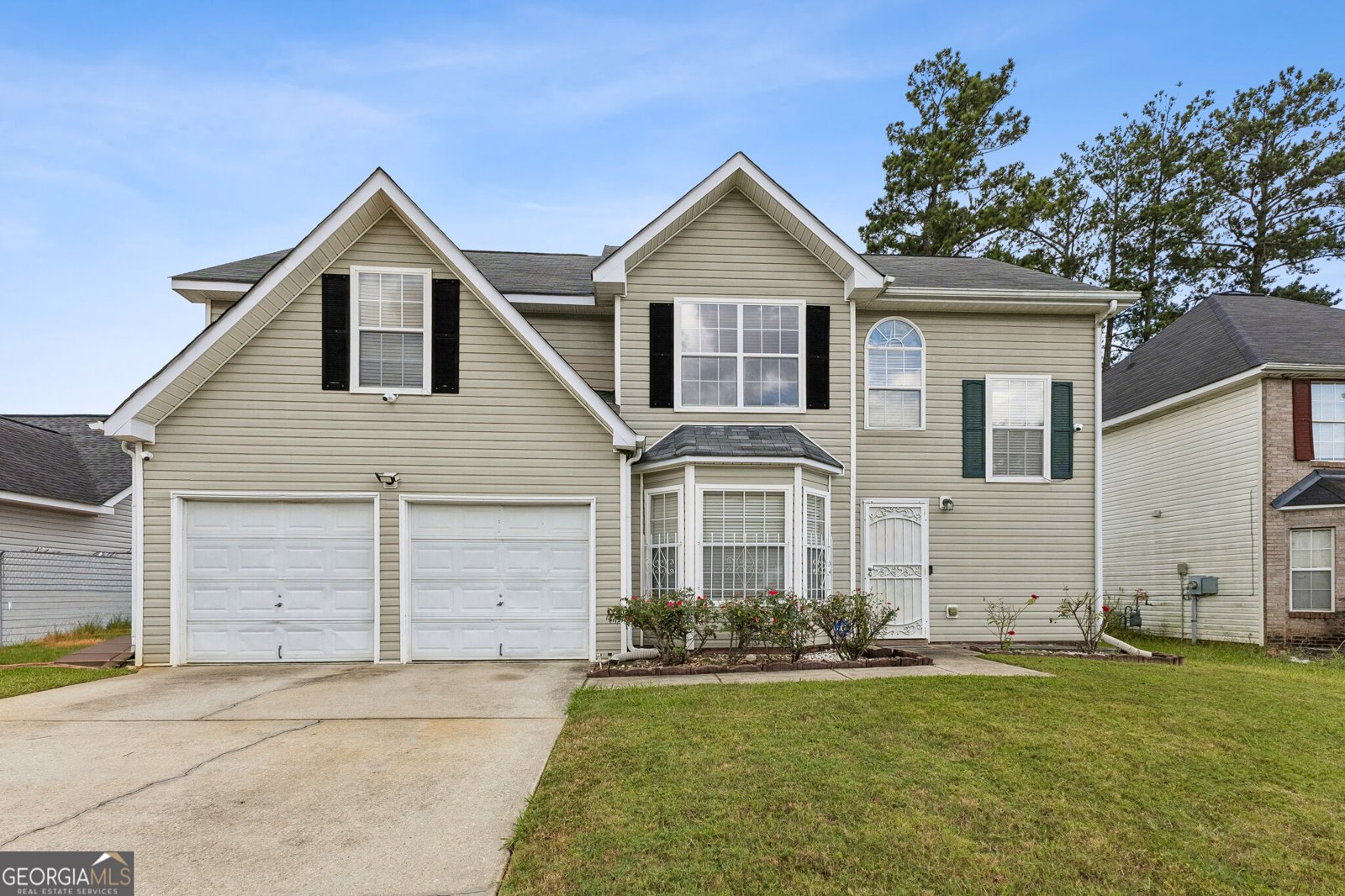 5319 Sapphire Circle Ellenwood - main photo