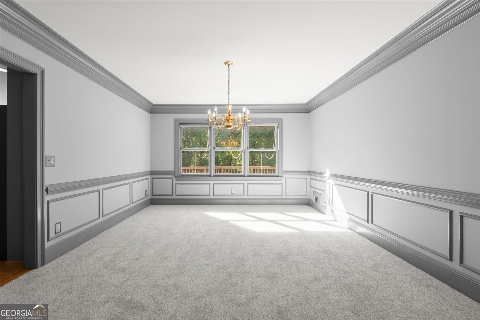 3520 Lester Court Lilburn - Photo 8