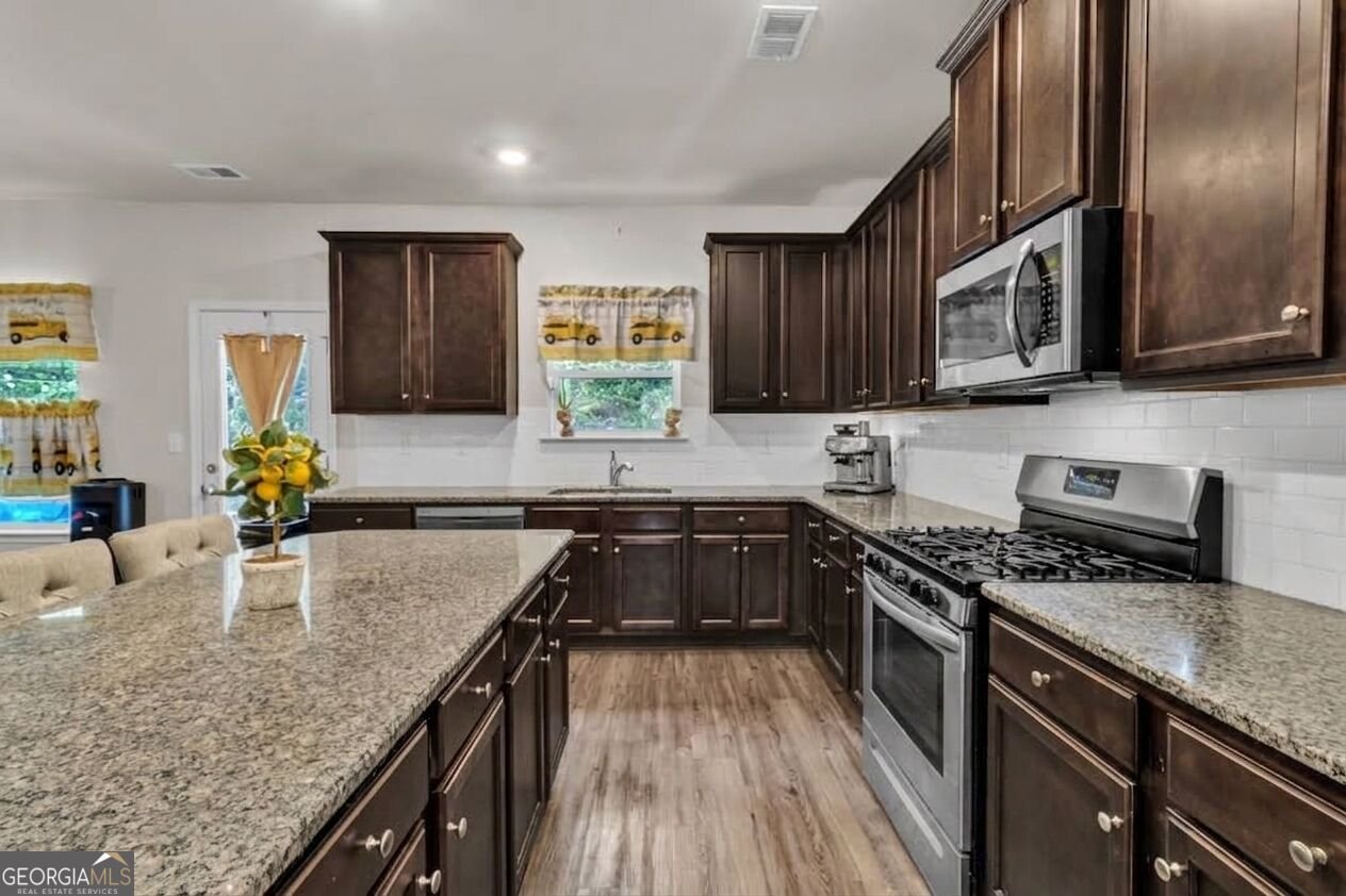 105 Westbury Drive Griffin - Photo 2