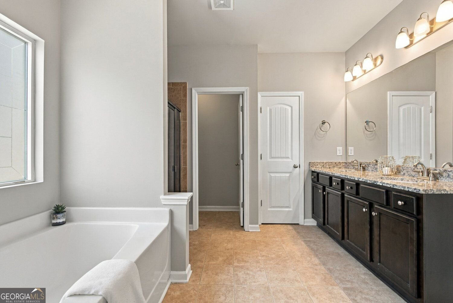 1042 Sonoma Drive Lawrenceville - Photo 20