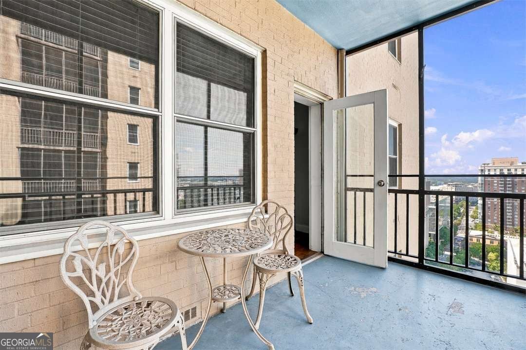 300 Peachtree Street Atlanta - Photo 19