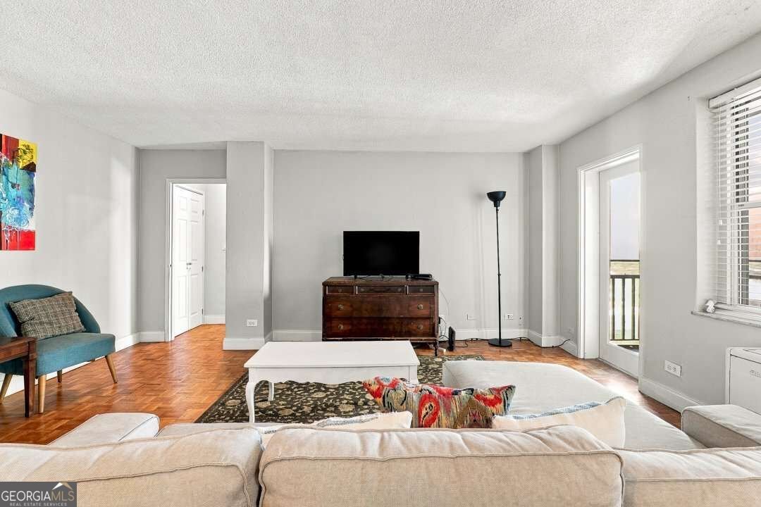 300 Peachtree Street Atlanta - Photo 9