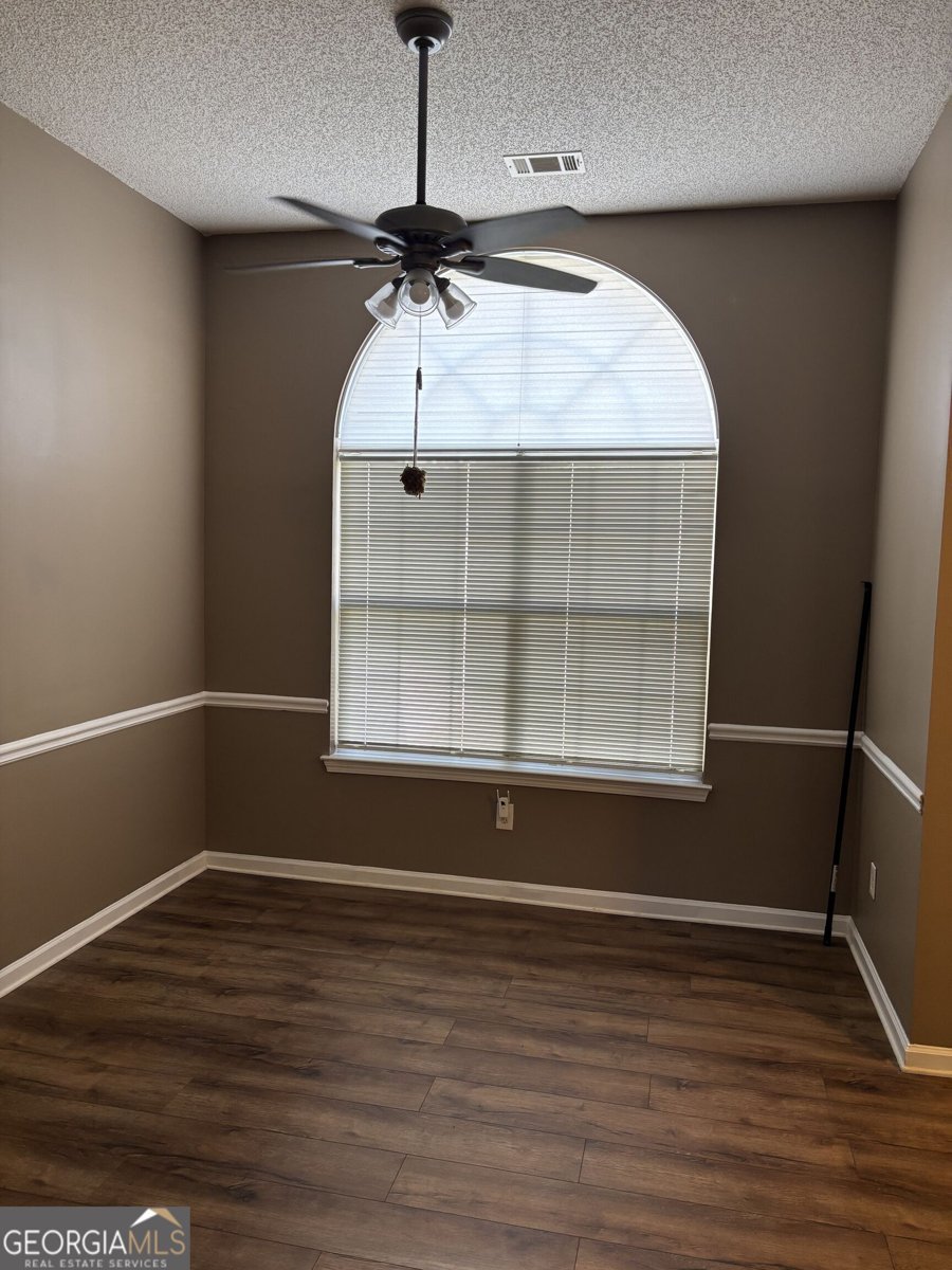 11943 Spring Lake Way Fayetteville - Photo 12