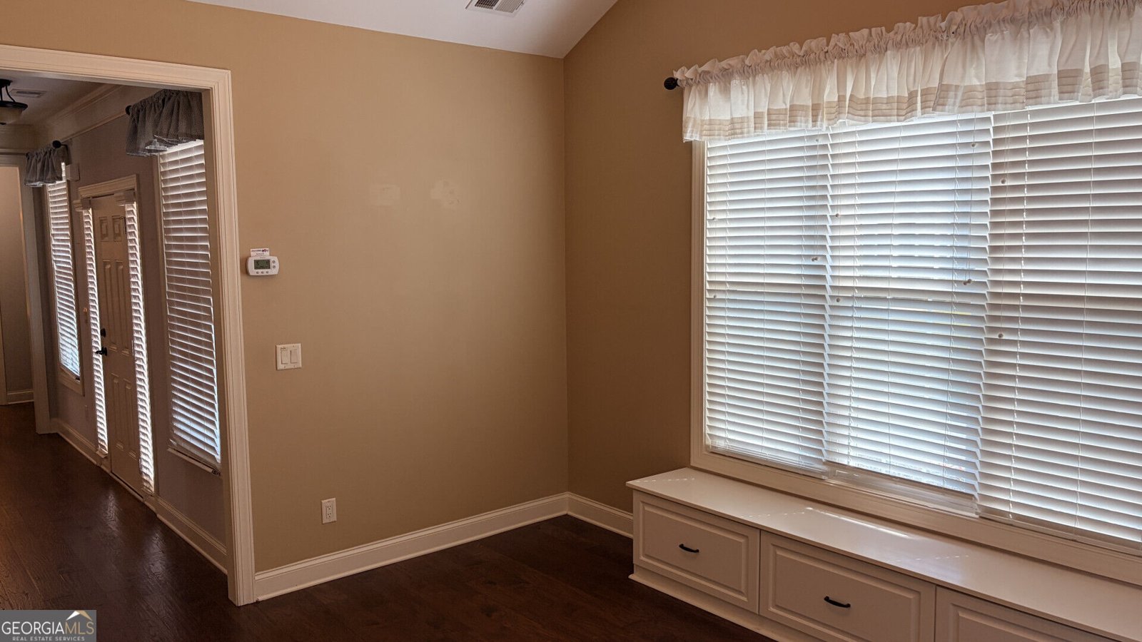 1812 Manor View Circle Acworth - Photo 18