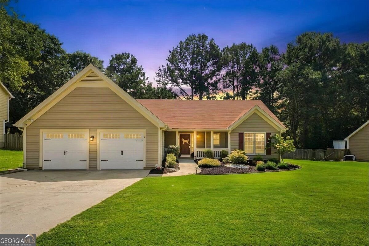 4803 Augustus Court Woodstock - Photo 2