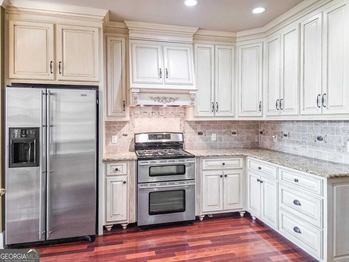 2750 Club Drive Greensboro - Photo 20