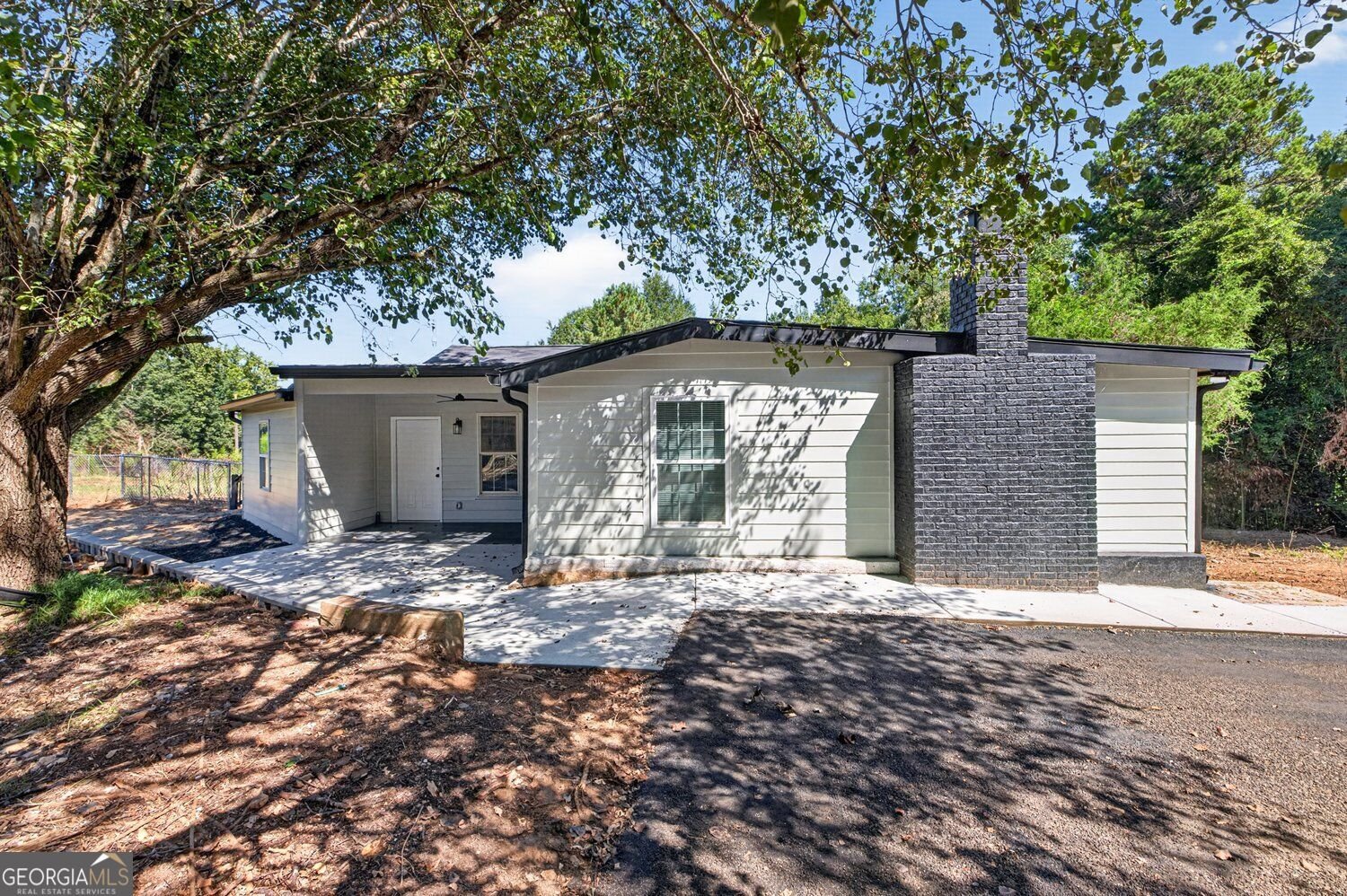 98 Viper Lane Braselton - main photo