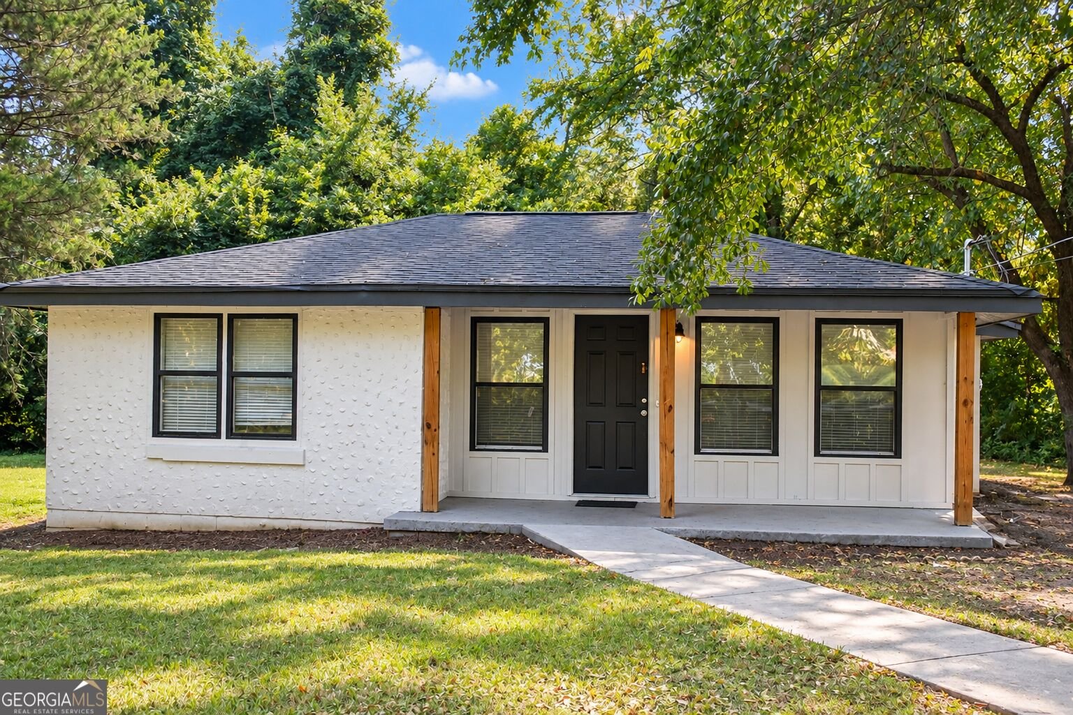 1192 Pleasant Circle Conyers - main photo
