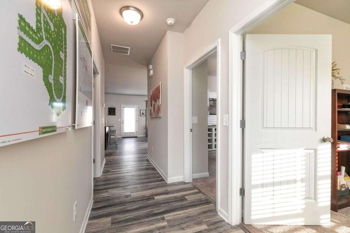 506 Lamplight Drive Byron - Photo 11