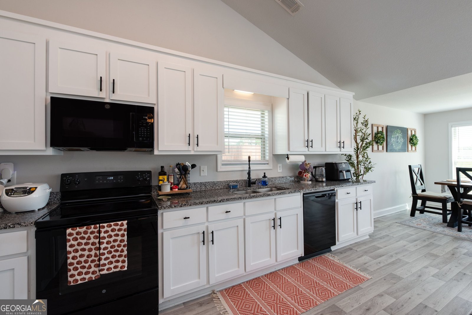 117 PR Smith Boulevard Winder - Photo 8