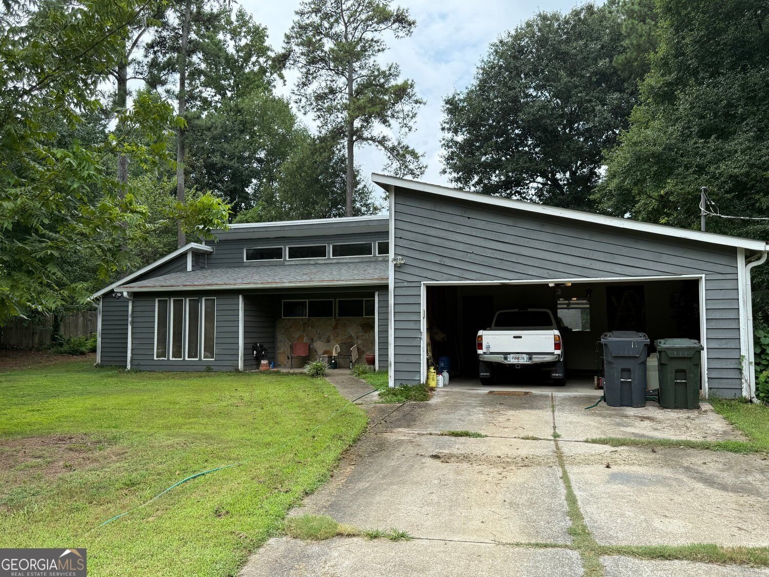 71 Holt Road Marietta - main photo