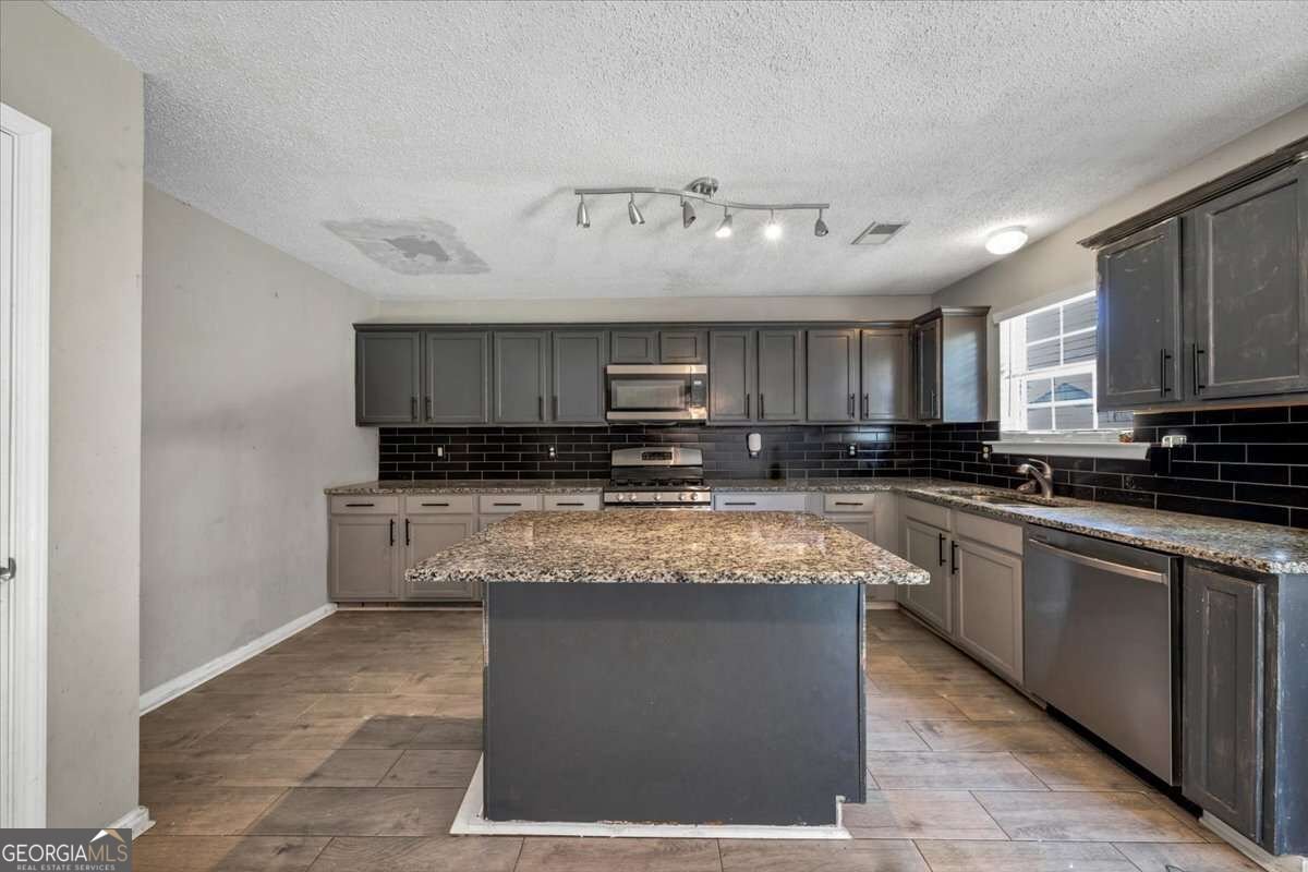 2465 Hampton Estates Drive Marietta - Photo 7