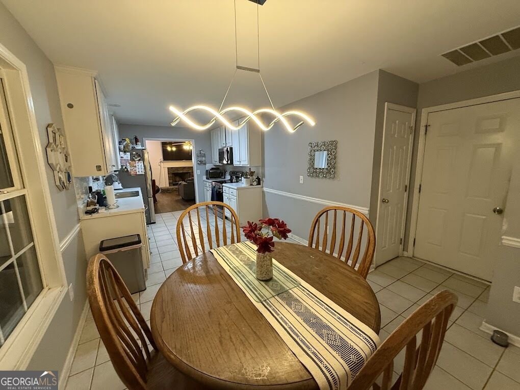 1364 webb meadows Court Loganville - Photo 9