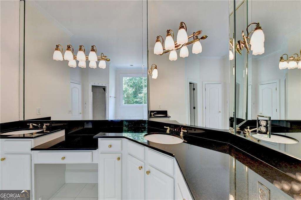 8280 Sentinae Chase Drive Roswell - Photo 43