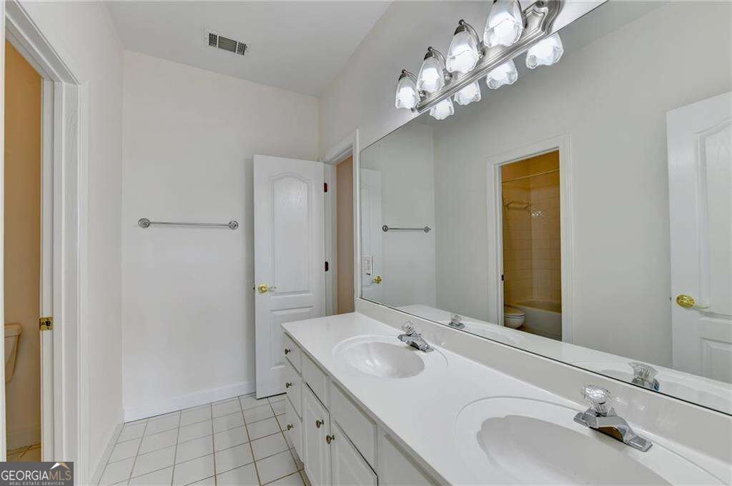 8280 Sentinae Chase Drive Roswell - Photo 53
