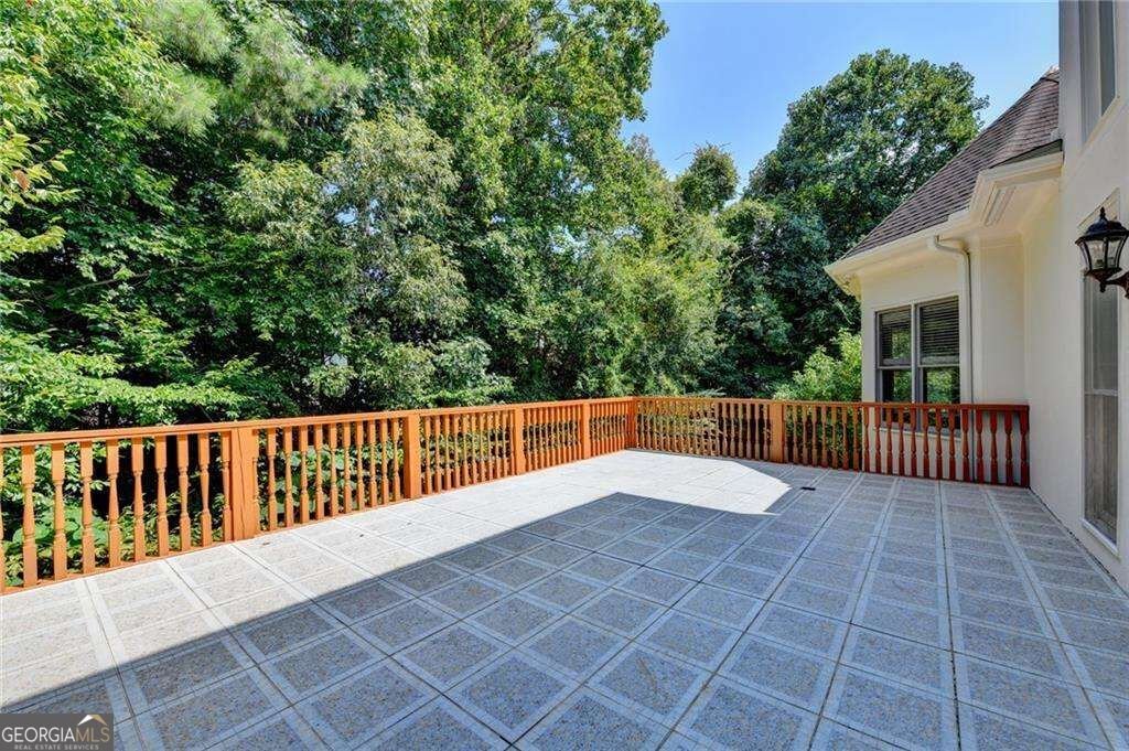 8280 Sentinae Chase Drive Roswell - Photo 77