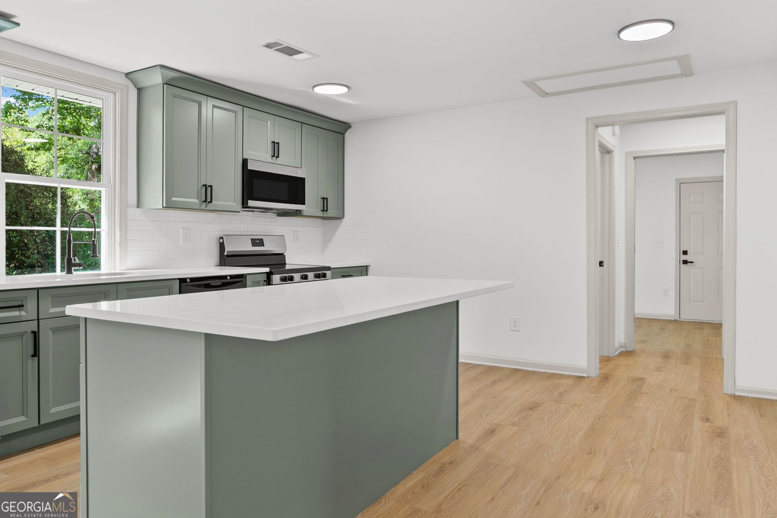415 15th Street Griffin - Photo 10