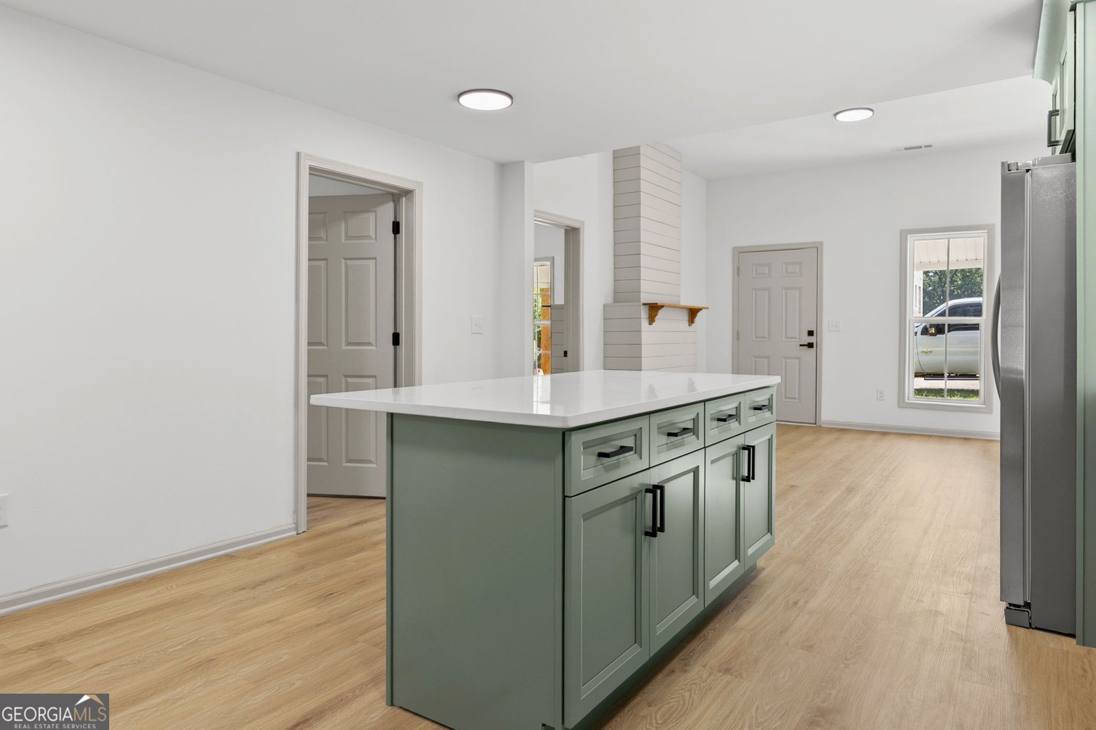 415 15th Street Griffin - Photo 12