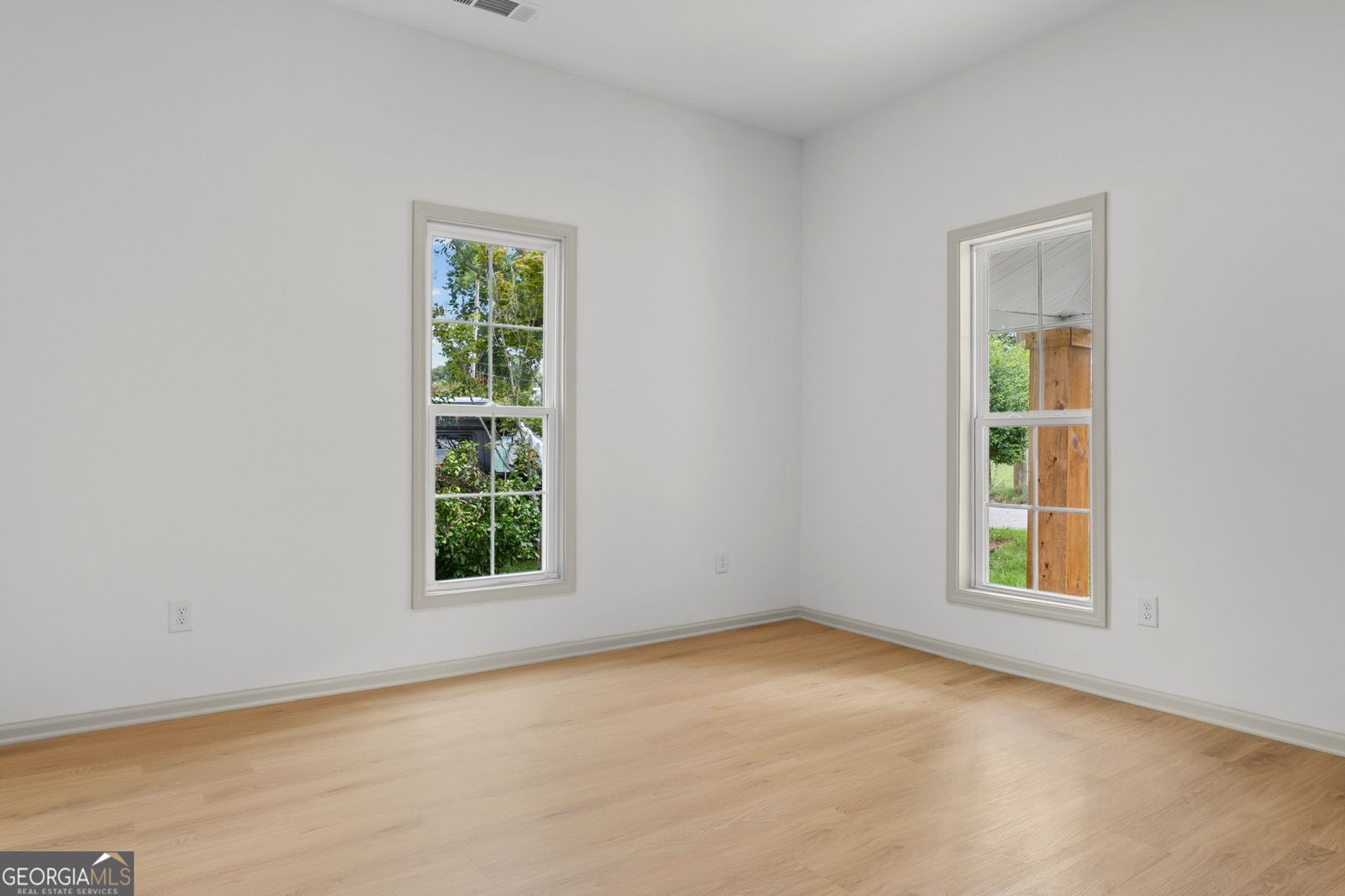 415 15th Street Griffin - Photo 14