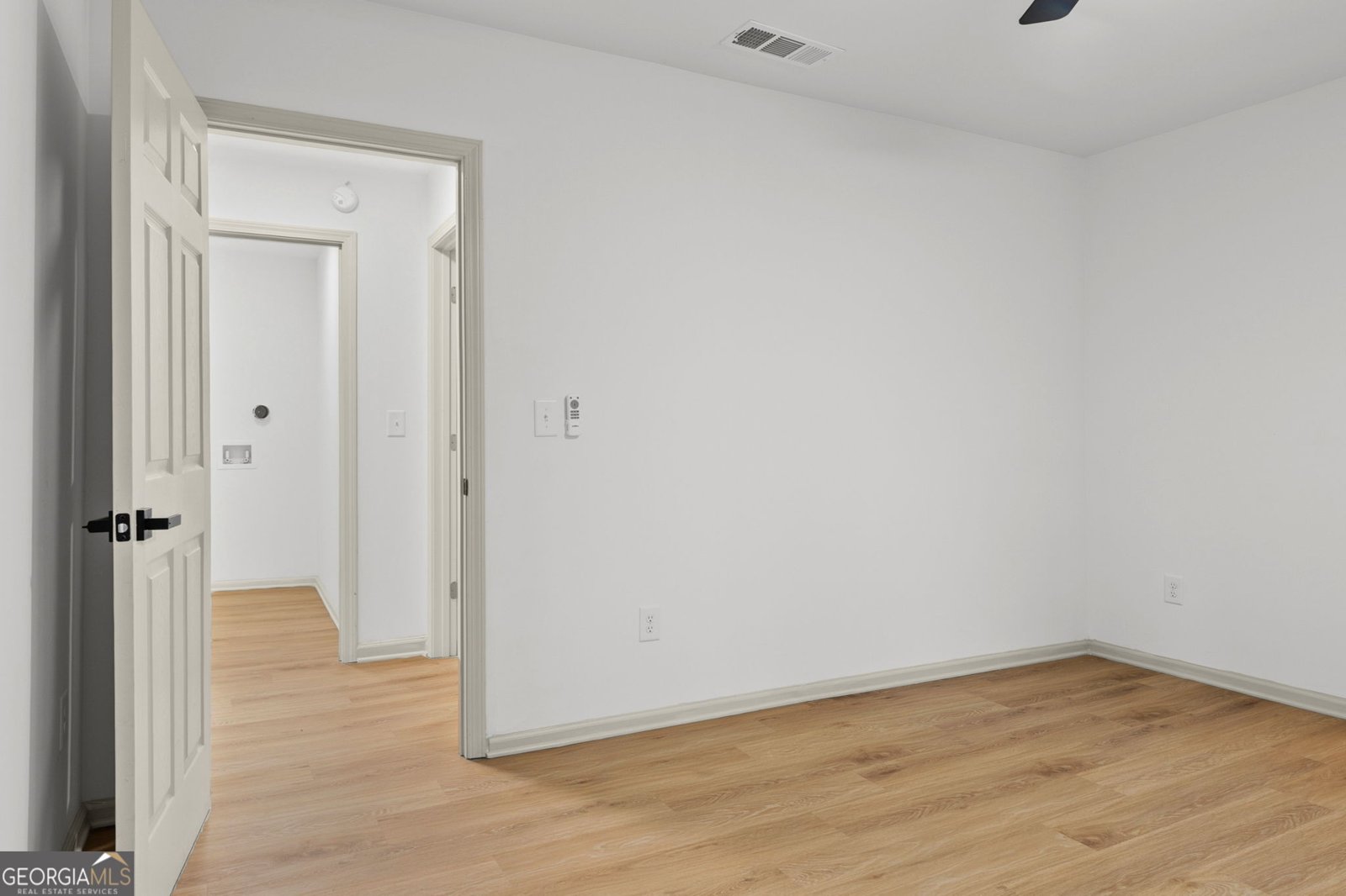 415 15th Street Griffin - Photo 16