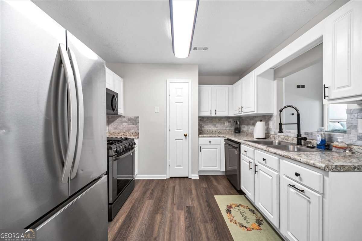 208 Coldsprings Court Mcdonough - Photo 11