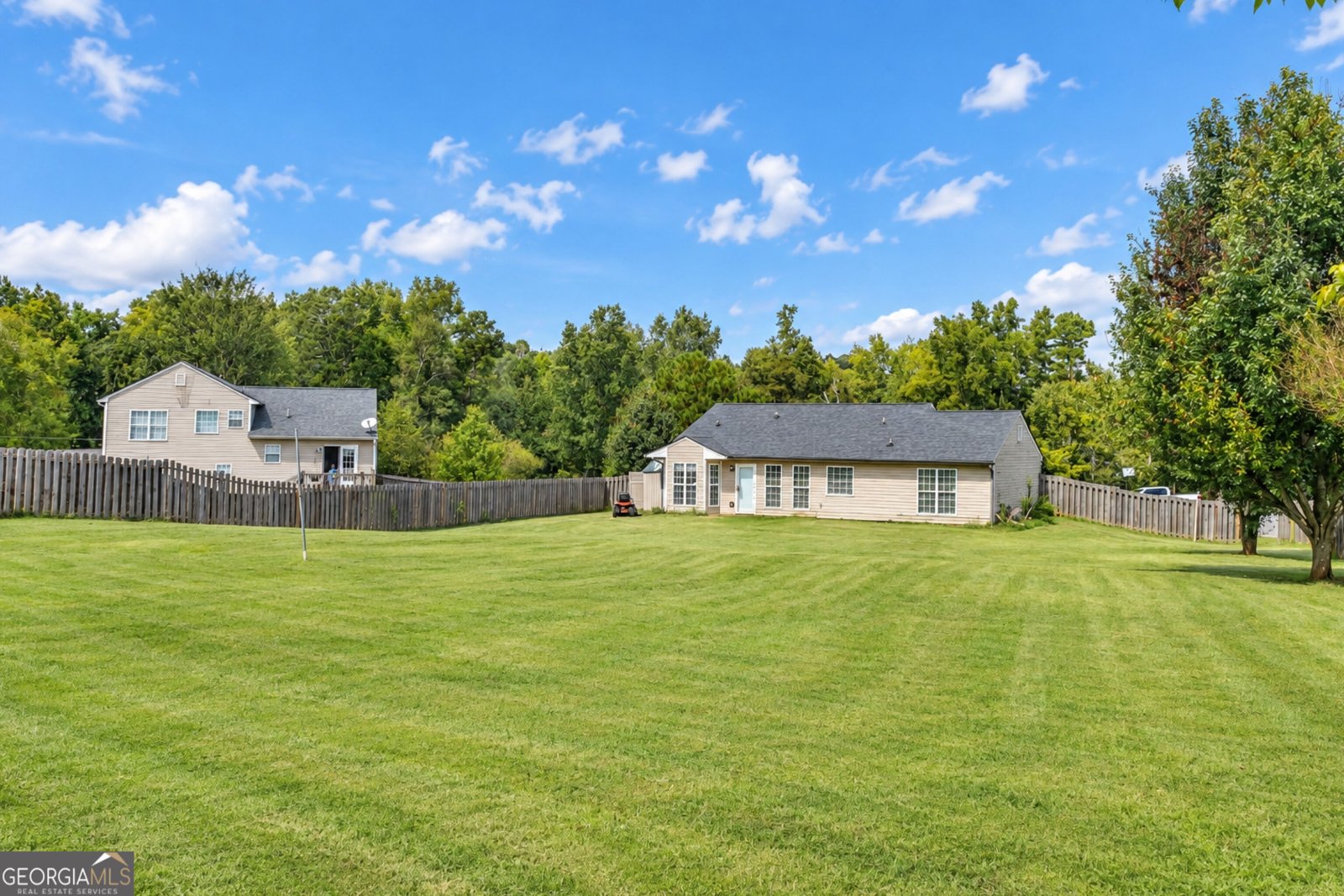 485 Raymond Drive Winder - Photo 40