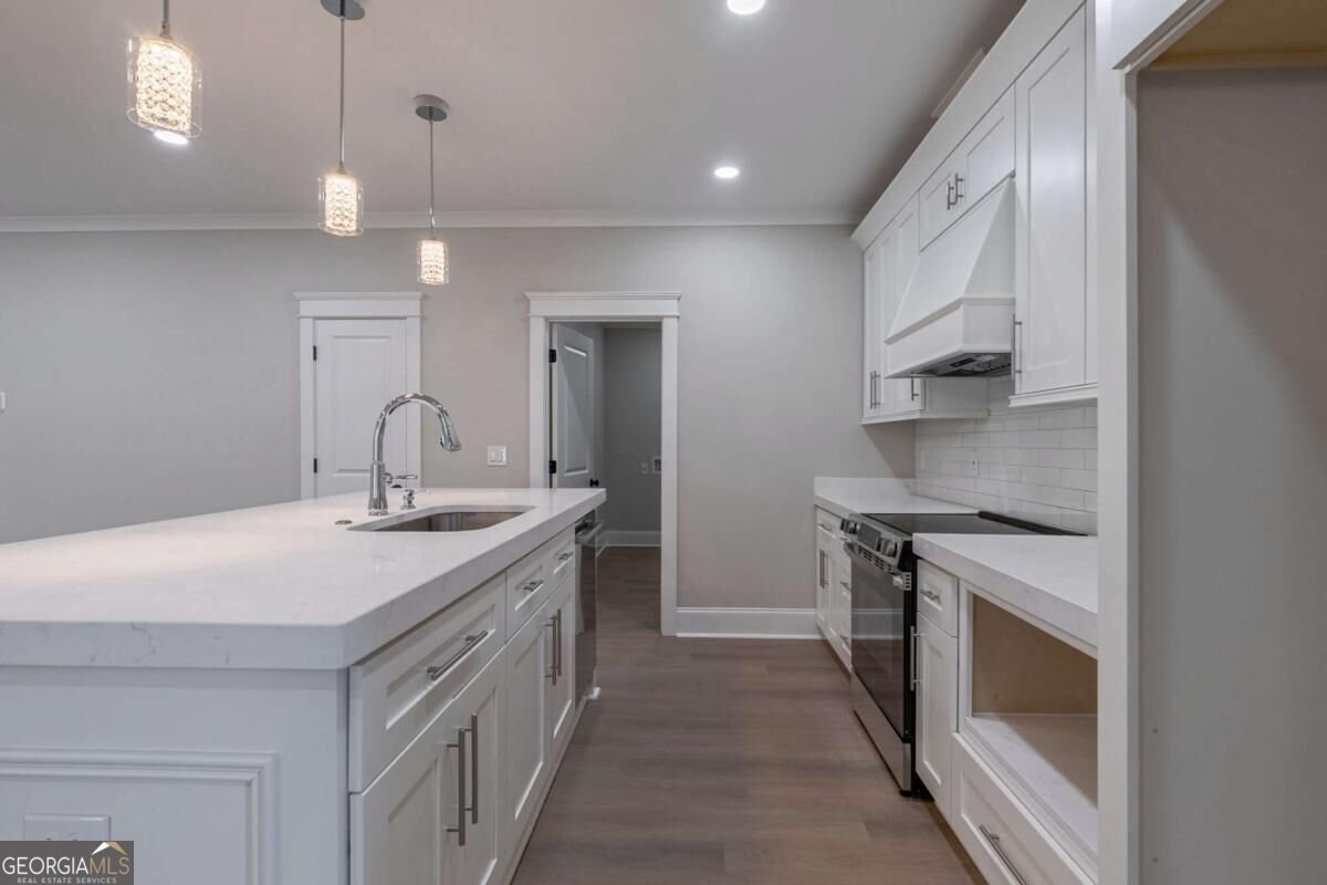 540 Sunset Avenue Comer - Photo 9