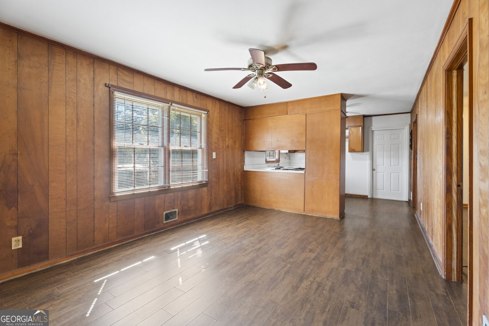 4911 Flint Hill Road Austell - Photo 9
