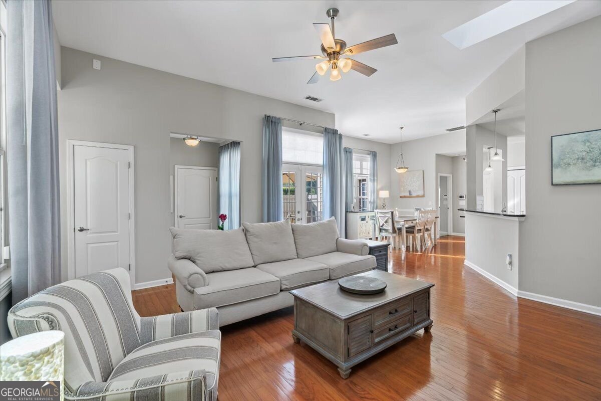301 Glens Way Woodstock - Photo 11